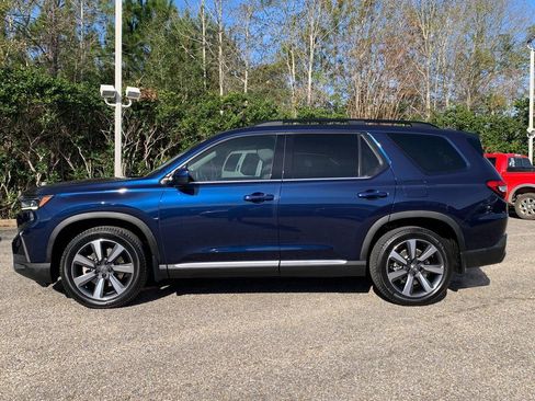 Used 2023 Honda Pilot Elite image 5