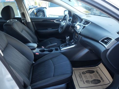 Used 2018 Nissan Sentra SV image 17