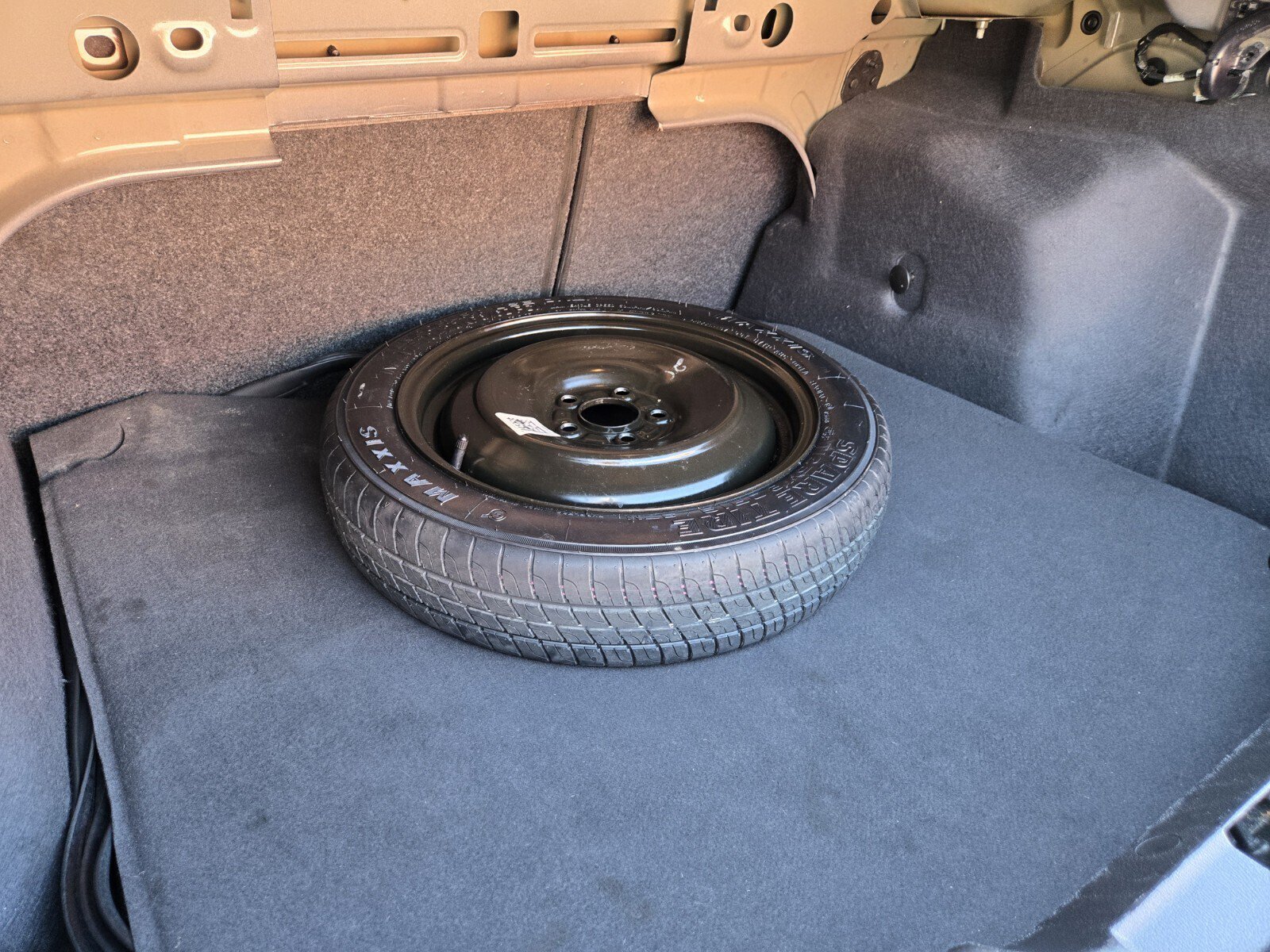 Used 2017 Ford Focus SE FWD image 10