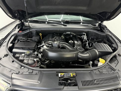 Used 2022 Dodge Durango GT w/ Blacktop Package image 32