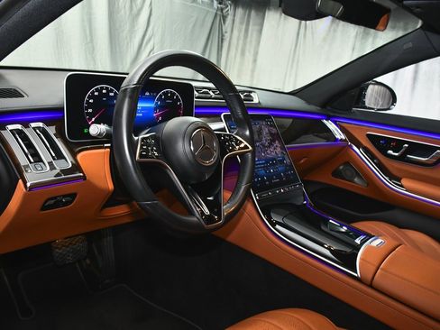 Used 2022 Mercedes-Benz S 500 4MATIC image 28