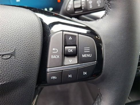 Used 2023 Ford Escape Platinum w/ Premium Technology Package image 18