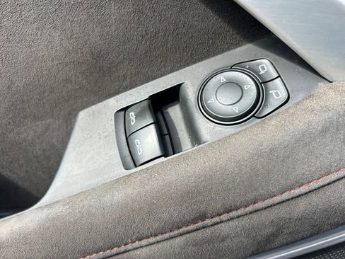 Used 2018 Chevrolet Camaro ZL1 image 56