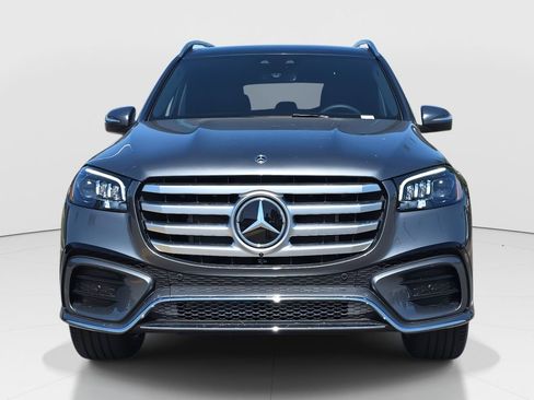 New 2025 Mercedes-Benz GLS 450 4MATIC image 2
