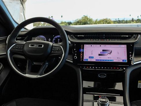 New 2026 Jeep Grand Cherokee Altitude RWD image 14