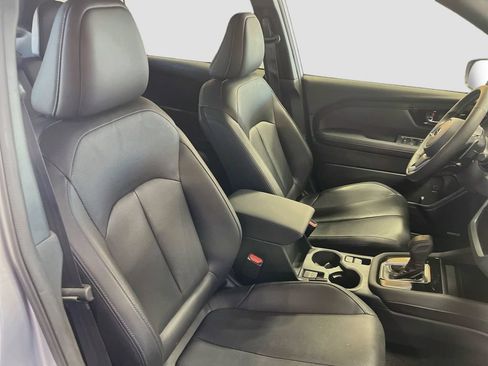 Used 2025 Subaru Forester Limited AWD/4WD image 30