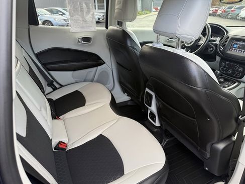 Used 2019 Jeep Compass Latitude w/ Popular Equipment Group image 45