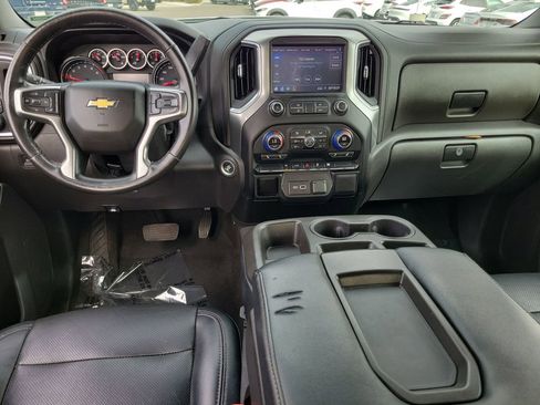 Used 2022 Chevrolet Silverado 1500 LT image 5