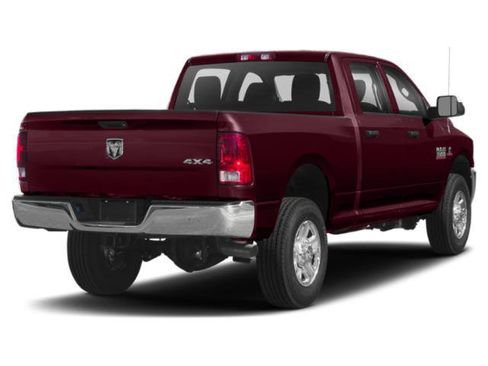 Used 2018 RAM 3500 Tradesman w/ Chrome Appearance Group RWD image 2