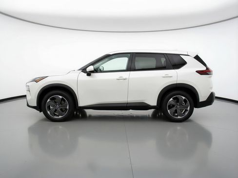 Used 2025 Nissan Rogue SV image 5