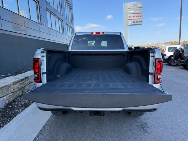 Used 2026 RAM 2500 Big Horn AWD/4WD image 5