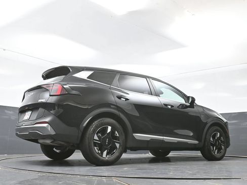 Used 2026 Kia Sportage LX FWD image 48