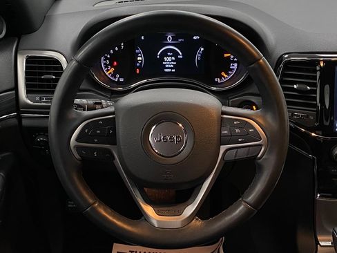 Used 2022 Jeep Grand Cherokee Limited w/ Trailer Tow Group IV image 16