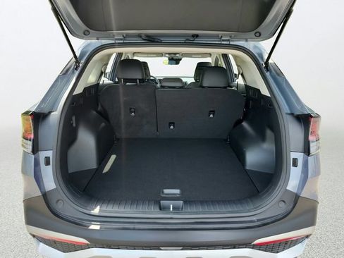 Certified 2024 Kia Sportage EX FWD image 28