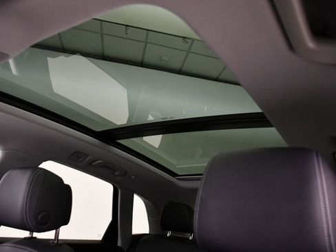 Certified 2023 Audi Q5 2.0T Premium Plus w/ Premium Plus Package image 17