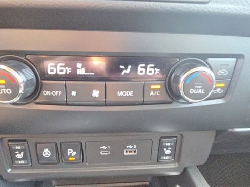 Used 2022 Nissan Frontier SV image 31