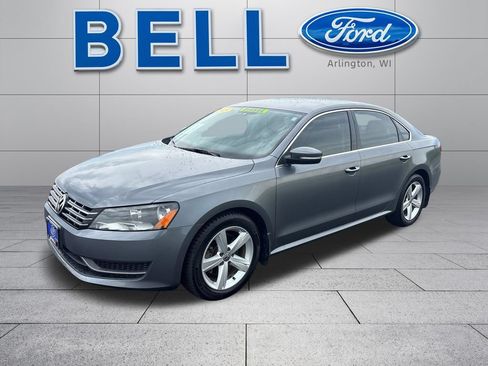 Used 2015 Volkswagen Passat TDI SE FWD image 9