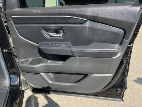 Used 2024 Honda Pilot Elite image 43