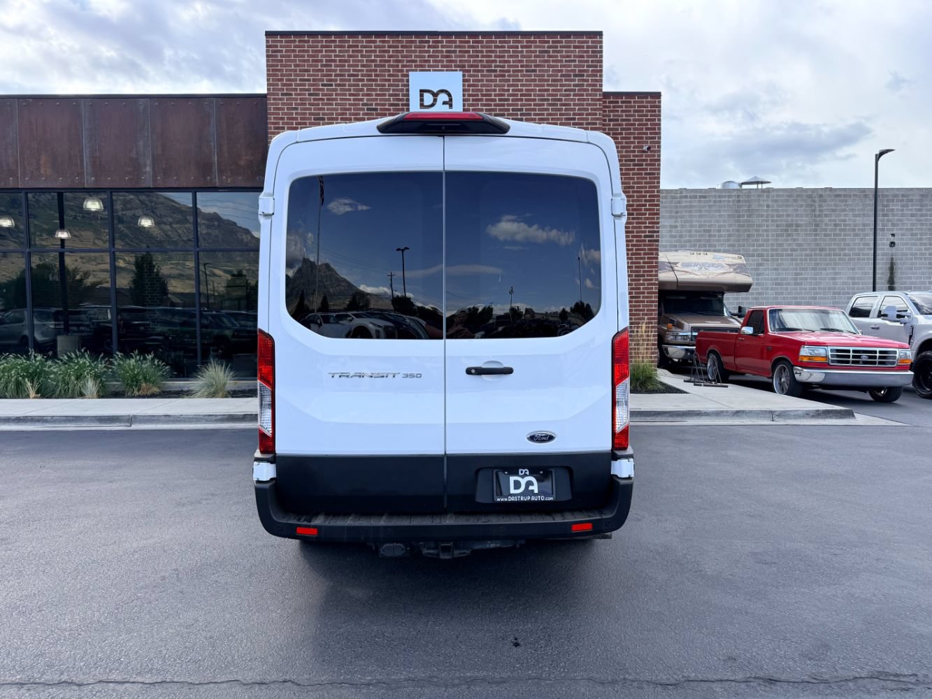 Used 2022 Ford Transit 350 XL RWD image 7