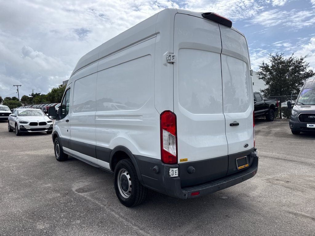 Used 2018 Ford Transit 250 148 High Roof RWD image 8
