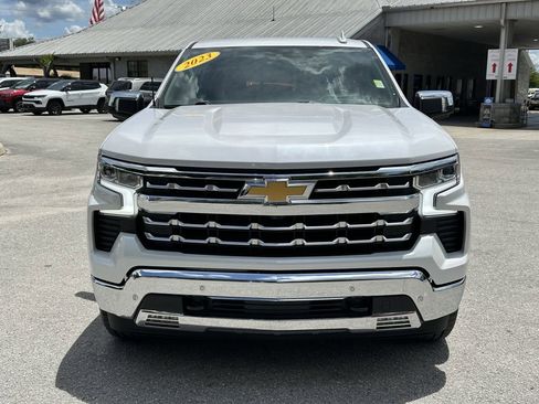 Used 2023 Chevrolet Silverado 1500 LTZ w/ Technology Package RWD image 3