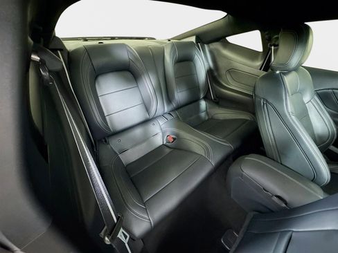 Used 2025 Ford Mustang GT Premium image 23