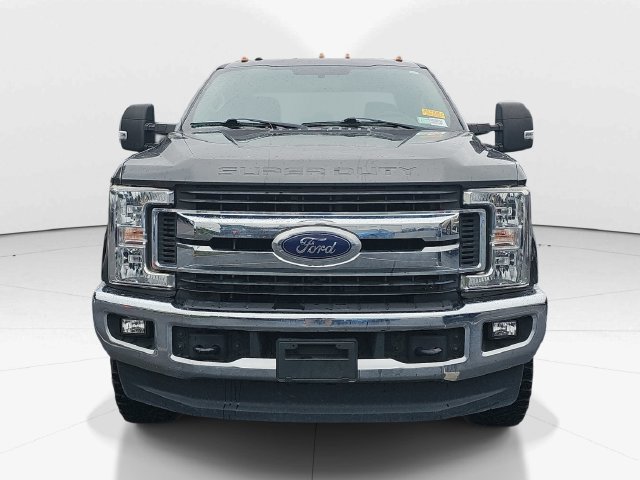 Used 2019 Ford F250 XLT w/ XLT Value Package AWD/4WD image 8