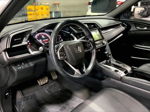 Used 2019 Honda Civic Sport image 18