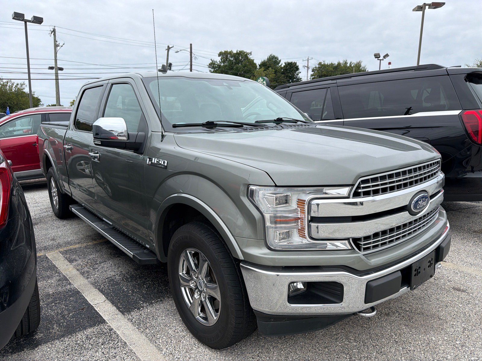 Used 2019 Ford F150 Lariat w/ Equipment Group 502A Luxury AWD/4WD image 3