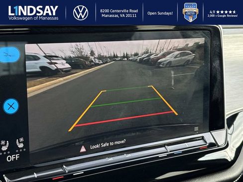 Used 2024 Volkswagen Atlas Cross Sport SE image 14