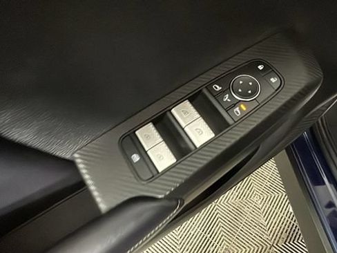 Used 2023 Mitsubishi Outlander SE FWD image 10
