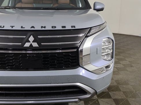 New 2026 Mitsubishi Outlander SEL image 18