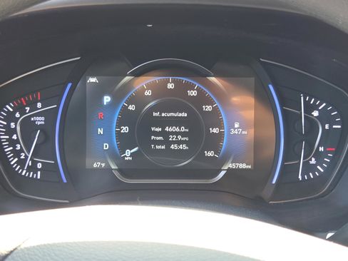 Used 2019 Hyundai Santa Fe SEL image 30