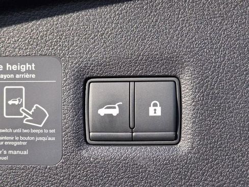 Used 2023 INFINITI QX55 Essential image 31