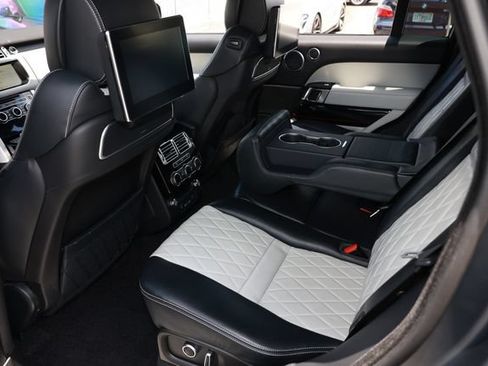 Used 2017 Land Rover Range Rover SV Autobiography Dynamic AWD/4WD image 13