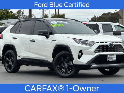 Used 2021 Toyota RAV4 XSE AWD/4WD image 2