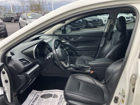 Used 2017 Subaru Impreza 2.0i Limited image 18