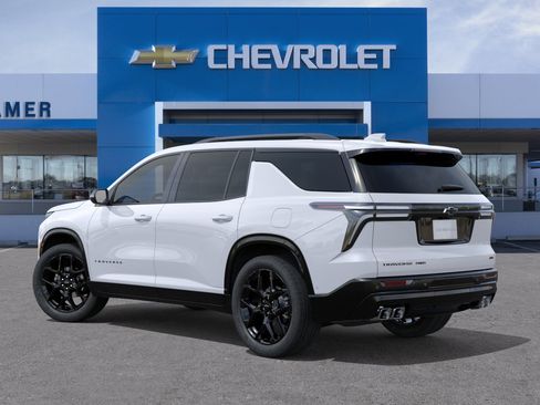 New 2026 Chevrolet Traverse RS w/ LPO, Floor Liner Package AWD/4WD image 39