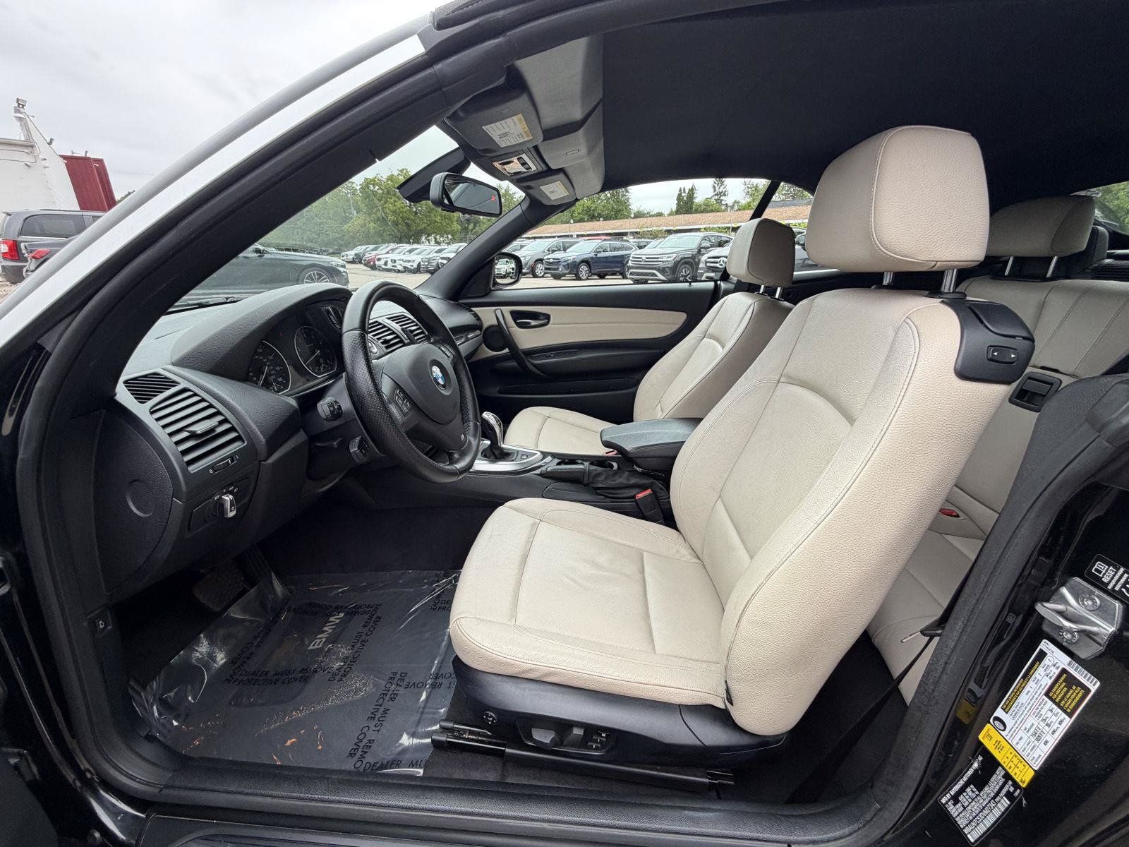 Used 2013 BMW 135i Convertible RWD image 14