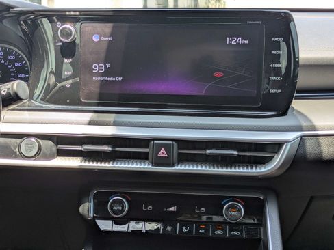 Used 2022 Kia K5 GT-Line w/ GT-Line FWD Premium Package image 5