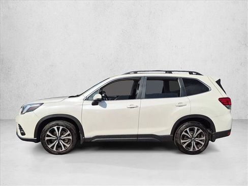 Used 2023 Subaru Forester Limited AWD/4WD image 7