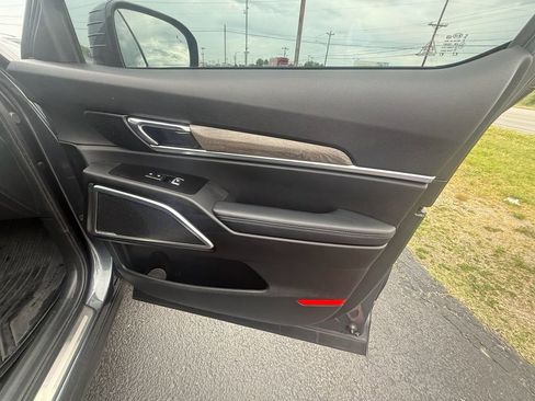 Used 2021 Kia Telluride SX w/ Nightfall Edition Package image 24