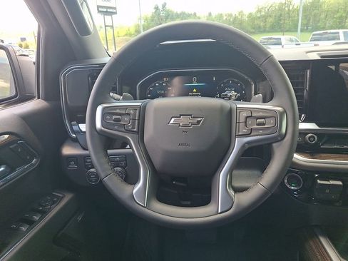 New 2026 Chevrolet Silverado 1500 LT Trail Boss w/ Convenience Package II AWD/4WD image 9