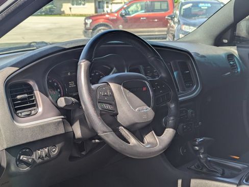Used 2022 Dodge Charger GT w/ Blacktop Package RWD image 9
