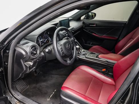 Used 2024 Lexus IS 300 w/ Comfort Package RWD image 18