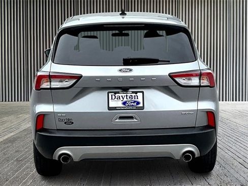 Used 2021 Ford Escape SE image 4