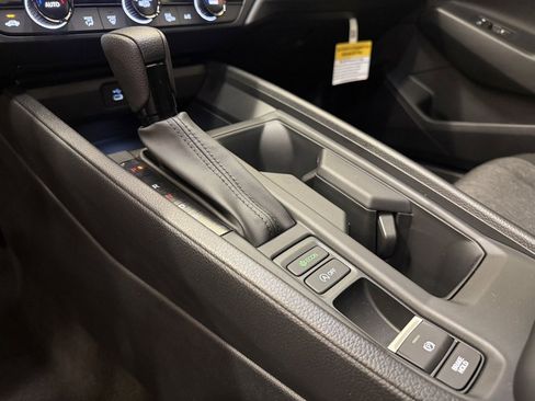 New 2025 Honda Accord SE image 19