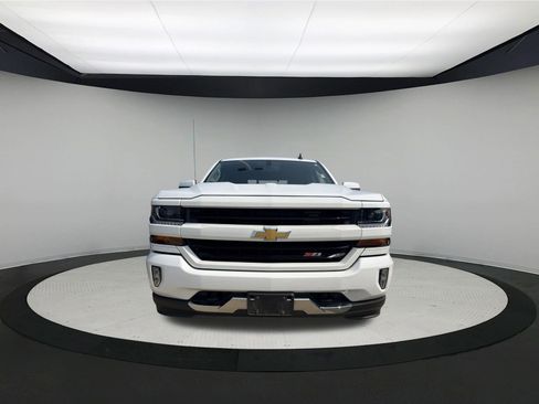 Used 2018 Chevrolet Silverado 1500 LT w/ All Star Edition image 2