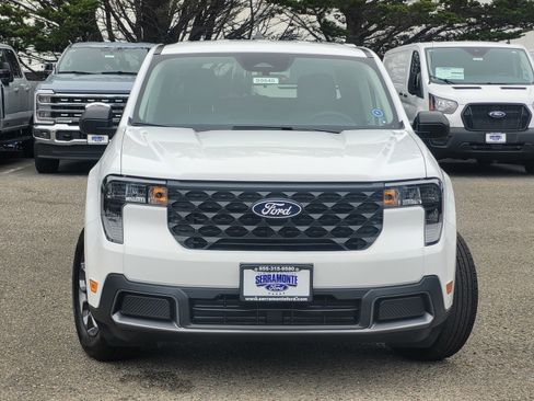 New 2025 Ford Maverick XLT image 3