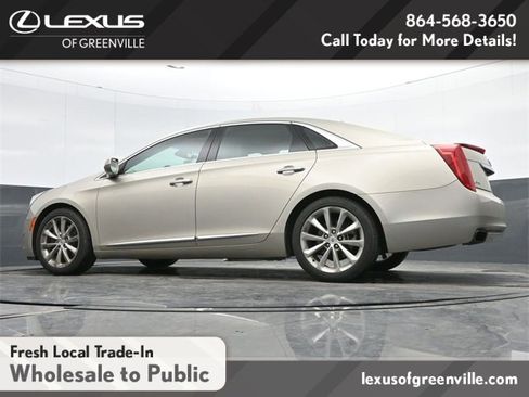 Used 2013 Cadillac XTS Premium image 15